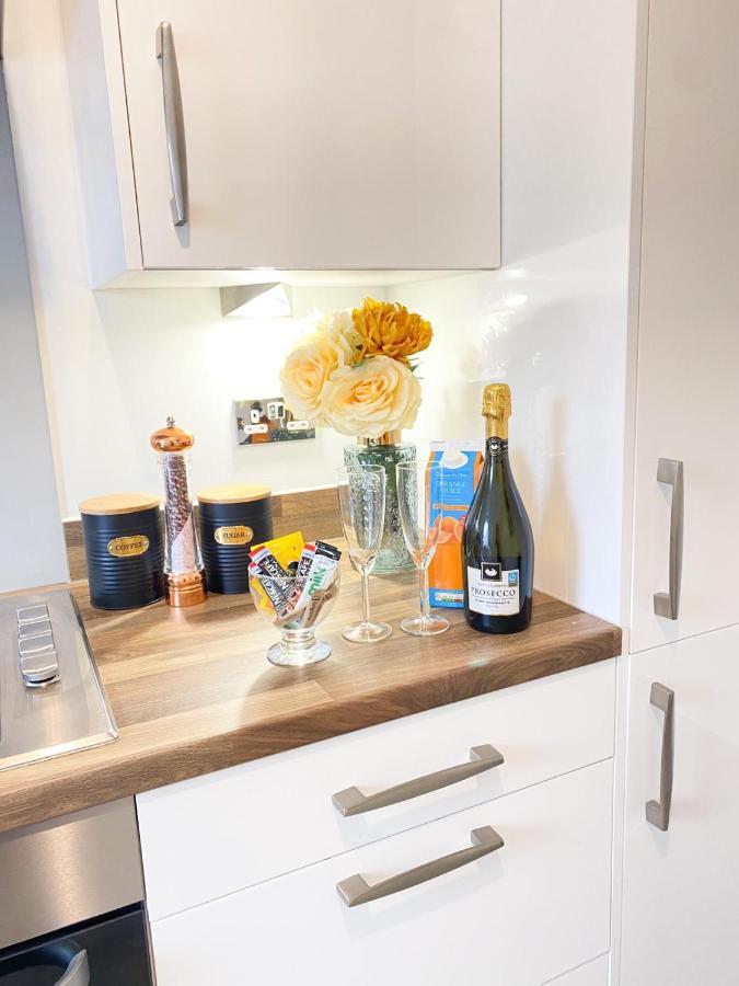 Tudors eSuites 3 Bed House Garden&Netflix Birmingham Buitenkant foto