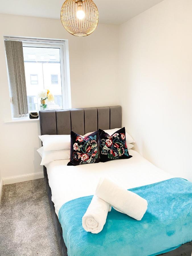 Tudors eSuites 3 Bed House Garden&Netflix Birmingham Buitenkant foto